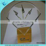 Shenzhen Manufacturer Supply Leaf Shaped Crystal Trophy With Engraving thumbnail-4