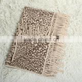 100% cashmere knitted jacquard blanket