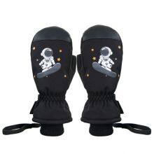 Custom Made Wind Proof Water Proof Children’s Ski Gloves With Custom Logo thumbnail-2