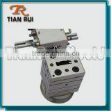 Прямые от завода антикоррозионные экструзионные формы для изготовления ПВХ - дверных плинтусов и машинное оборудование thumbnail-3