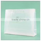High Quality Square Bottom Clear PE Plastic Handle Bag for Shopping and Packaging