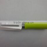 Heavy-duty Cutlery Deluxe Vegetable Peeler Serrated Swivel Peeler thumbnail-1