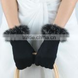 High Quality Black Color Girl Wool Gloves with Wrasse Rabbit Hair
