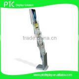 Zig Zag Brochure Stand thumbnail-1