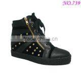 Cheap Wholesale Sneaker Shoes With Stones in China thumbnail-1