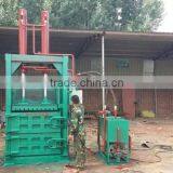 Hydraulic Vertical Balers for Plastic Bottles, Ring-pull Can Baling Press Machine XSYY-80T thumbnail-1