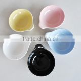 ceramic solid color bowl with handle