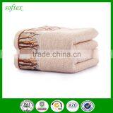 Hot Sale Luxury Embroidery Bamboo Face Towel thumbnail-5
