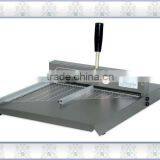 A4 Manual Paper Perforator Paper Perforating Machine Paper Perforation Machine thumbnail-1