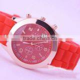 Fashionable Round Glass Quartz Movt Waterproof Wrist Watch thumbnail-1