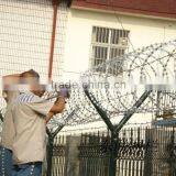 Galvanized Barb Wire Pvc Coated Barbed Wire Fence Guardrail thumbnail-1