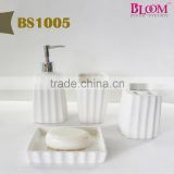 Decorative ceramic bathroom set