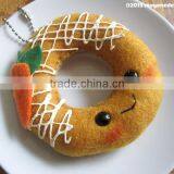 2017 New Hot Whole Sale Fashion Key Ring Donut Shape Carrot Design Original Polyester Craft Felt Marvel Keychain Made in China thumbnail-1