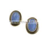 Retro Oval Crystal Jewelry Gold Lace Texture Women Stud Earrings thumbnail-3