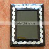 High Quality Best Selling Mother of Pearl Black and White Inlay Photo Frame thumbnail-1
