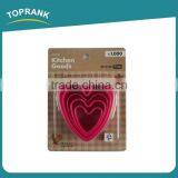 Toprank New Style Kitchen Goods Plastic 5PC Heart Shaped Mini Cookie Cutter Set Wholesale Cookie Cutter thumbnail-1