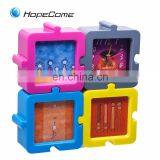 2017 Unique Funny Design Clock/ Plastic Frame Table Clock