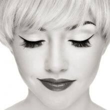 Super Strong Durable Eyeliner thumbnail-3