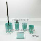 EA0088 Light Colored Bathroom Accessory Set thumbnail-1