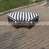 Nestrest Shaped Rattan Daybed For Swimming Pool Furniture thumbnail-4