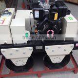 2015 Hot-sell Walk Behind Double Drum Mini Vibratory Tamping Roller Asphalt Gasoline Honda Vibratory Roller thumbnail-1