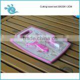 Set of 3pcs Plastic Kitchen Help Set With Cutting Board Peeler and Knife thumbnail-1