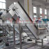 Continuous Vertical Lifting Conveyor for Box Lifting thumbnail-4