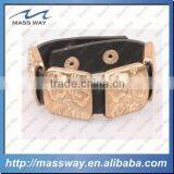 Customized Fashion Gifts Genuine Leather Bracelet With Skull Charm thumbnail-5