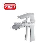 Good Quality VIGA Faucet Bath Faucet Single Handle Waterfall Bath Shower Faucet With Diverter thumbnail-2