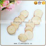 The Round Plate is a Series of Natural Flower-bark Engraving thumbnail-1