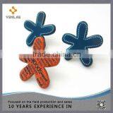 Spray Painting Flower Brads Nails thumbnail-1