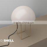 White Metal Shape Dask Light Round Table Lamps thumbnail-4