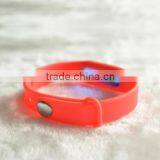 2016 Hot Selling Silicone Bracelet no Harm Outdoor and Indoor Mosquito Repellent thumbnail-3