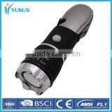 Multifunctional Tool Flashlight With Safety Hammer thumbnail-3