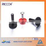 Strong Rubber Coated Flexible Magnet With Handle For Auto Decoratione thumbnail-2