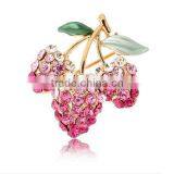 Honey Strawberry Bride Brooch for Wedding Souvenir thumbnail-1