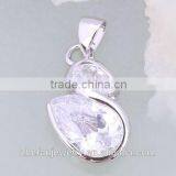 Wholesale fashion zircon stone animal pendant necklace in silver