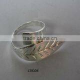 Leaf Style Brass Napkin Ring With Silver Plating thumbnail-1