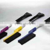 Multifunctional Snow Brush thumbnail-1