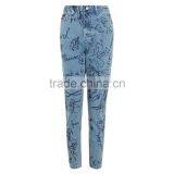 High-end Scribble Crop Mom Jeans thumbnail-3