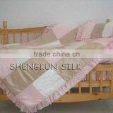 100% Baby Mulberry Silk Quilt thumbnail-1