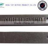 2014 Hot Sale Strong Zinc Alloy 2 Holes Rectangle Embossed Metal Plate