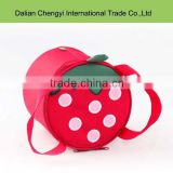 600D strawberry insulated cooler bag