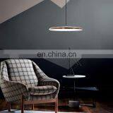 Модерн-стильный круглый канделабр из стекла и дерева thumbnail-3