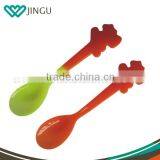 Baby Temperature Color Changing Spoon thumbnail-6
