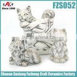 Black and White Ceramic small cats for home decoration