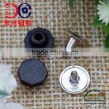 Fashion Top Quality Metal Decorative Rivets for Clothes Accessory thumbnail-2