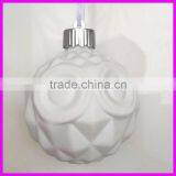 New product ball shaped hanging ceramic decoration with LED light