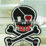 2016 Wholesale no MOQ High Quality Cool Skull Embroidery Patches for Biker Clothing in stock, skull with red heart