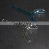 T Type Cheek Retractor